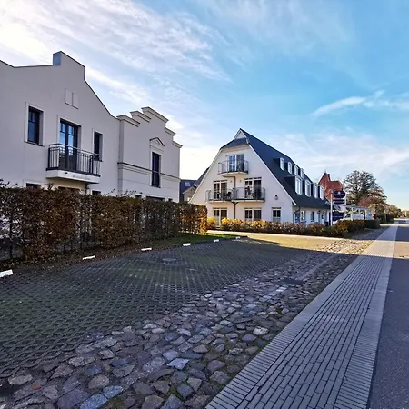 Unsere Perle Mit Wanne Und Balkon Im Bernsteinhaus - 3 - * Zingst